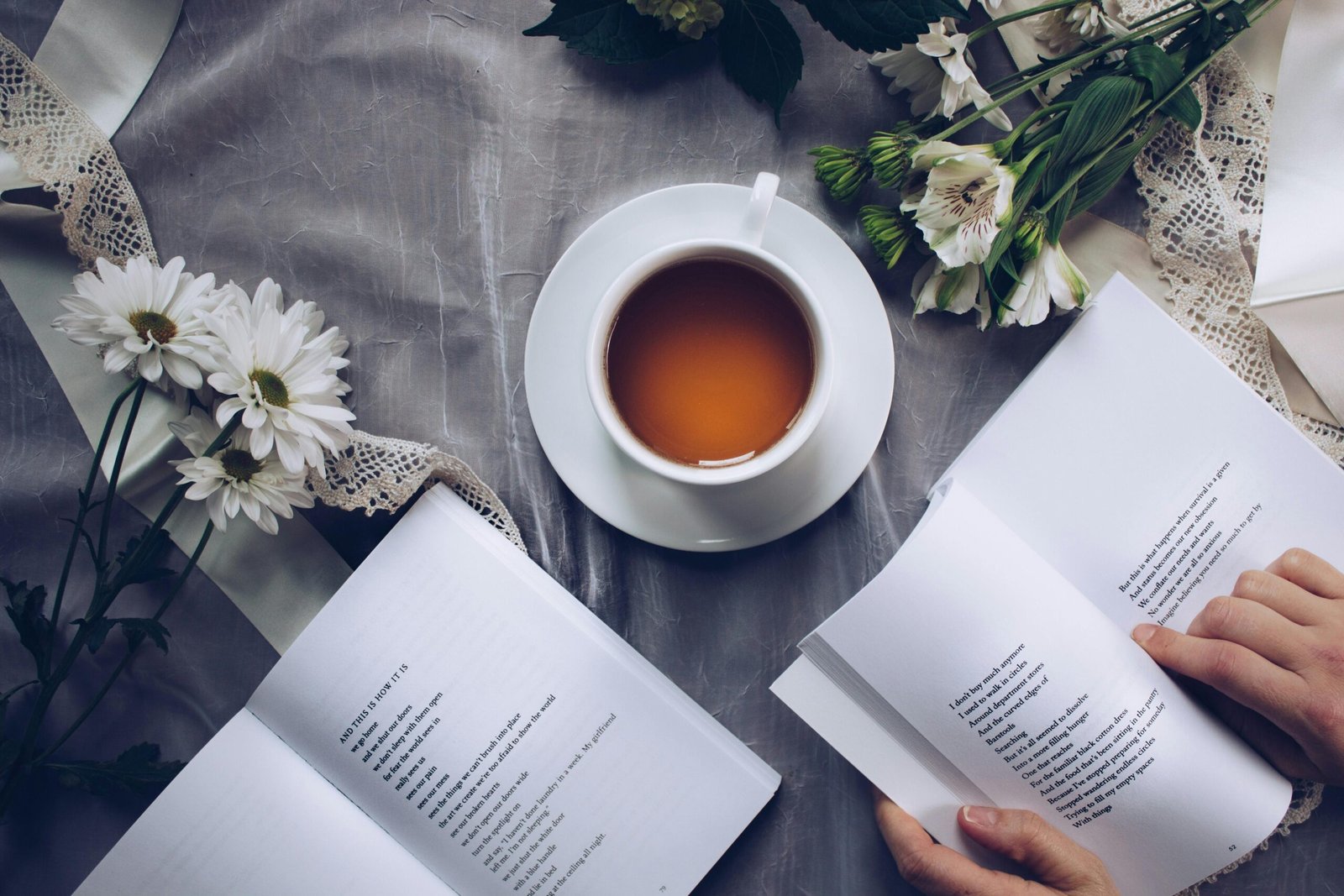 Berberine Tea and Bloating: Exploring Potential Benefits